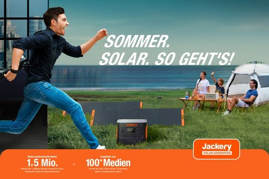 Werbegrafik Jackery Solargeneratoren: Menschen beim Zelten am See Werbegrafik Jackery Solargeneratoren: Menschen beim Zelten am See