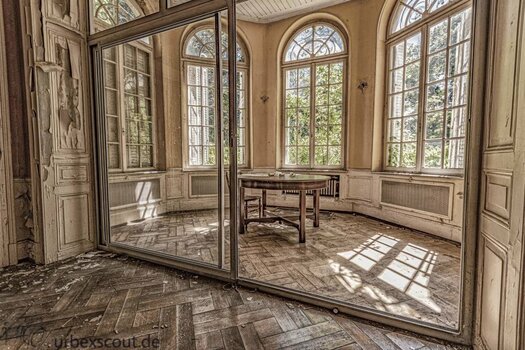 KW-26_FR-Villa-6-web.jpg KW-26_FR-Villa-6-web.jpg
