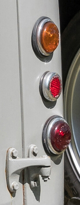ar-355-04.jpg