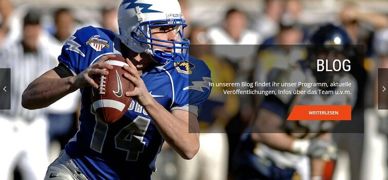 Quarterback kurz vor dem Abwurf, rechts daneben Infobox einer Webseite zum Thema American Football. Screenshot.