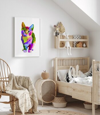 Kinderzimmer mit großem Katzenbild in Hochformat