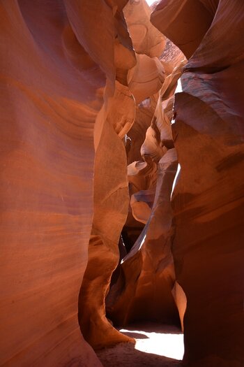 LowerAntilopeCanyon01.jpg