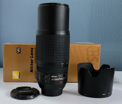 AF-S VR Zoom-Nikkor 70-300 4.5-5.6 G IF-ED  3.jpg