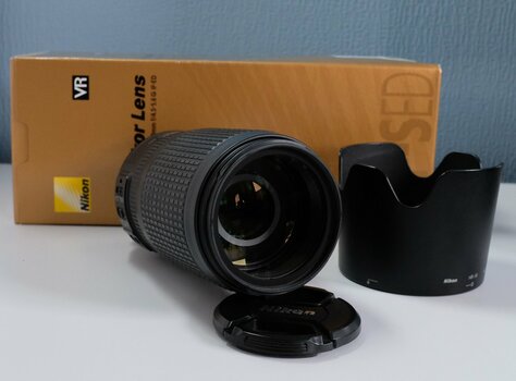 AF-S VR Zoom-Nikkor 70-300 4.5-5.6 G IF-ED 2.jpg