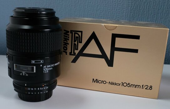 Micro-NIKKOR 105mm 2.8 AF 2.jpg