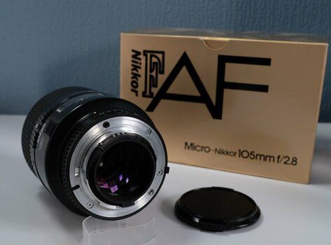 Micro-NIKKOR 105mm 2.8 AF 4.jpg
