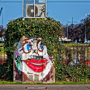 Graffiti.jpg Graffiti.jpg