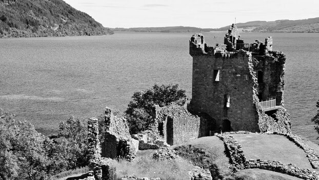 Urquhart Castle.jpg
