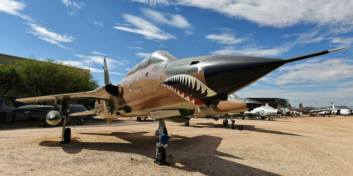 Republic F-105 G Thunderchief.jpg