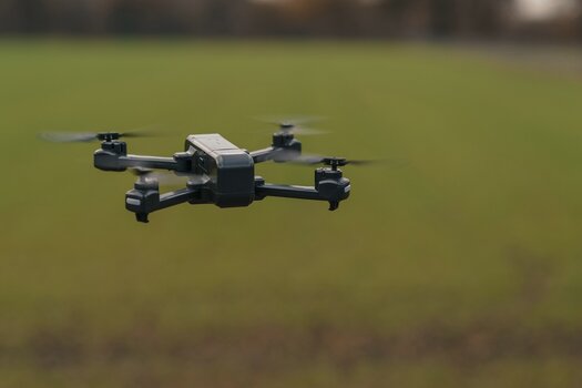 fliegende Kameradrohne Fly 100pro