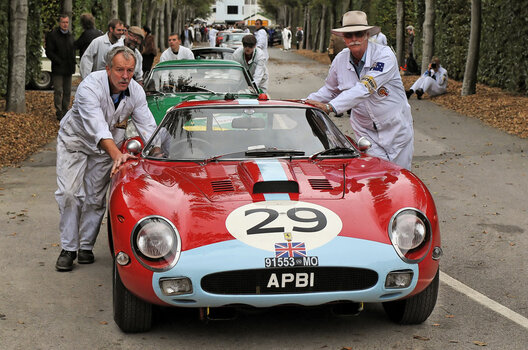Ferrari-250-GTO-64.jpg