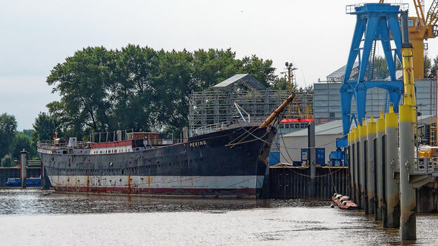 Peking-2_NF.jpg