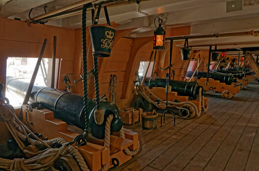 HMS-Victory_2-NF.jpg