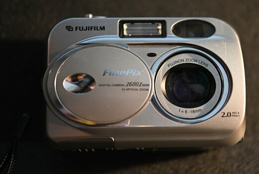 Finepix2600Zoom.JPG Finepix2600Zoom.JPG