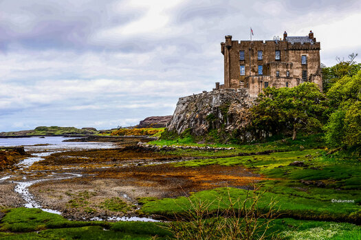 03 Dunvegan Castle Skye.jpg