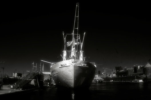 Cap San Diego_5-NF.jpg