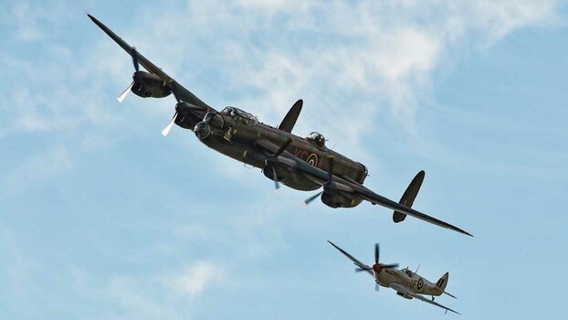Avro-Lancaster_GRW.jpg