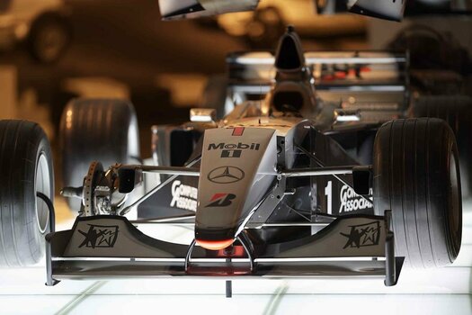 Formel_1_Forum.jpg Formel_1_Forum.jpg