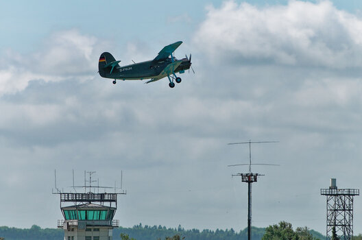 Antonow-AN-2_3-NF.jpg