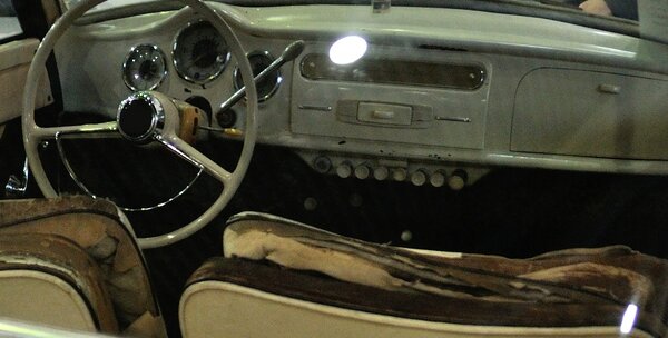ar-398-02.jpg