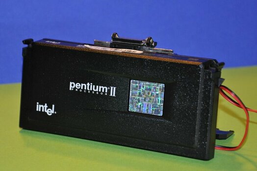 Pentium II 1200.jpg