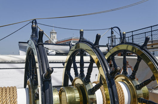 HMS Warrior_3.jpg