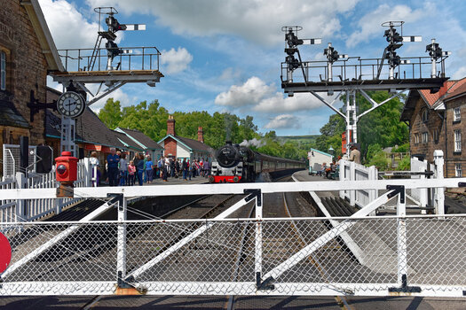 Grosmont-Station-(3)_NF_DxO.jpg