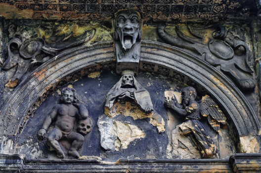 C_Edinburgh_Greyfriars-Kirkyard-(22)_DxO.jpg