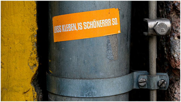 LassKleben.jpg