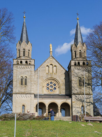 2023-03-001.jpg 2023-03-001.jpg