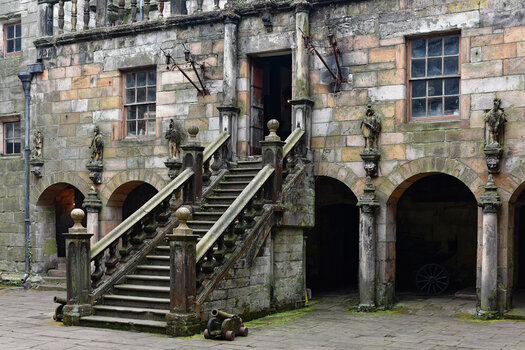 Chillingham-Castle-(4)_DxO.jpg