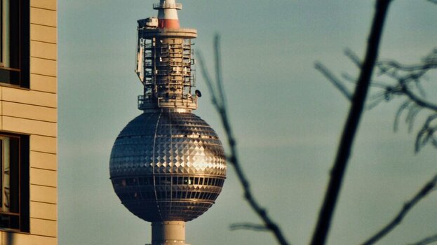 P1020140 Berlin Turm.jpg
