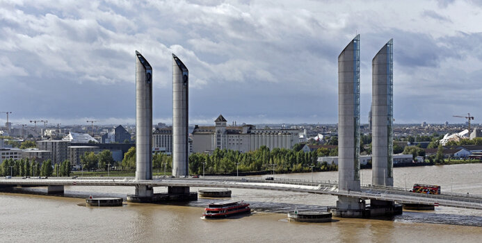 pont_jacques_chaban_delmas.jpg pont_jacques_chaban_delmas.jpg