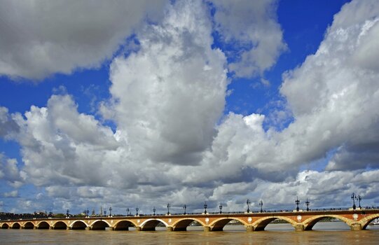pont_de_pierre_1.jpg pont_de_pierre_1.jpg