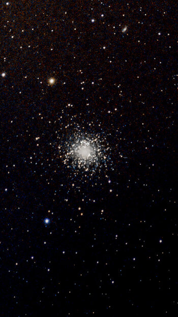 Stacked_M 13_10.0s_IRCUT_20231108-182611.jpg