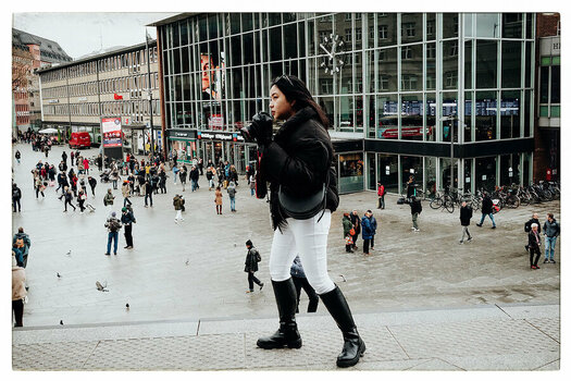 Asian-Girl-Canon-6D_01_1200px.jpg