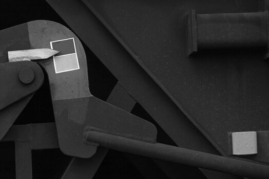 D75_4900Hexe-2.jpeg
