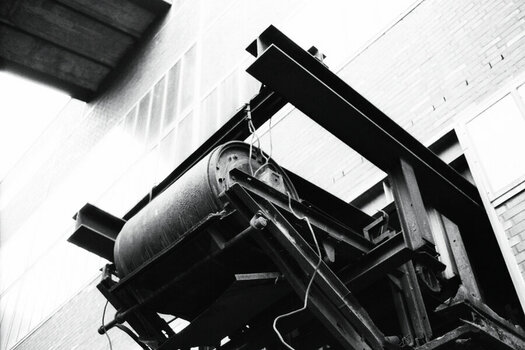 imm033_N1.jpg