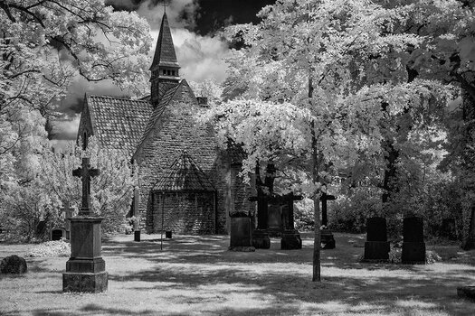 20230712-IR-Magnifriedhof_010 Kopie.jpg
