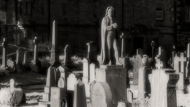 Stirling-Old-Town-Cemetery-(26)_DxO.jpg
