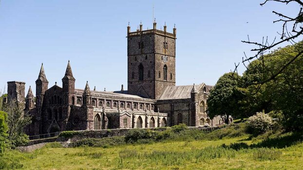 St-Davids-Cathedral-(8)_2023__DxO.jpg