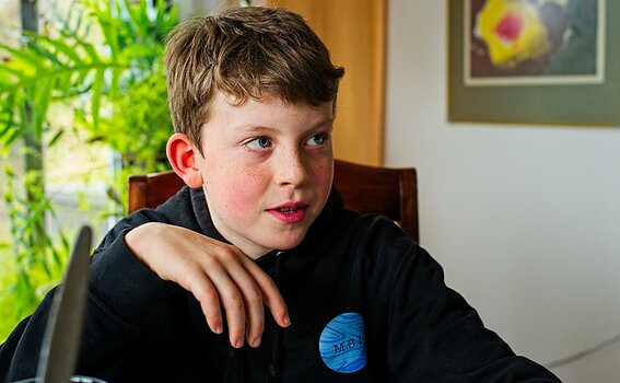 VG_NZ8_7047_on1-NFF.jpg