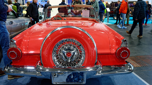 Ford-Thunderbird-red-1956-(5)_DxO.jpg