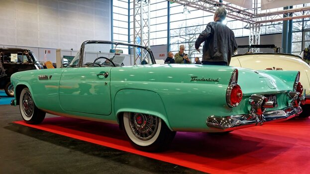 Ford-Thunderbird-green-1955-(3)_DxO.jpg