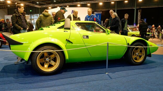 Lancia-Stratos-HF-1974-(4)_DxO.jpg