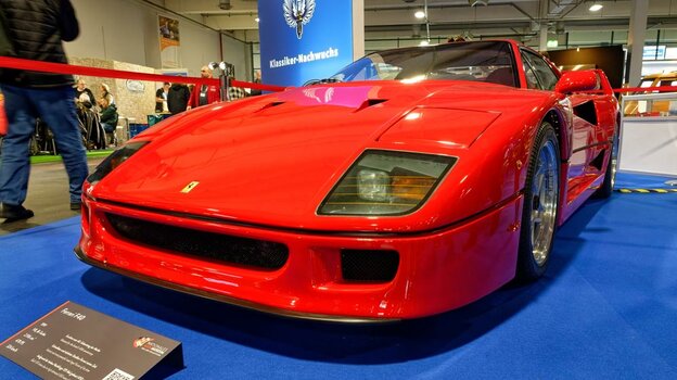 Ferrari-F40-1991-(1)_DxO.jpg