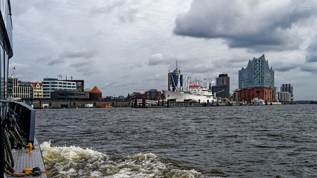 HH_Hafen_Cap-San-Diego_Elphi_DxO.jpg
