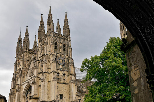 Canterbury-Cathedral-(1)_DxO.jpg