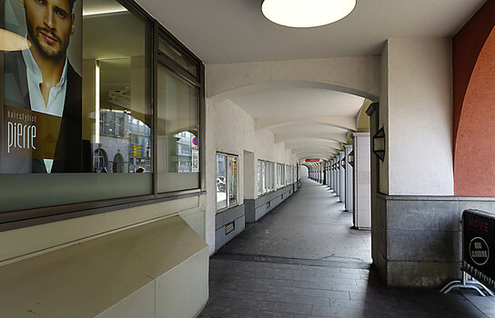 DSC03977.F.jpg