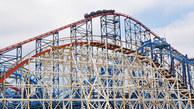 Blackpool_Pleasure-Beach-(2)_DxO.jpg